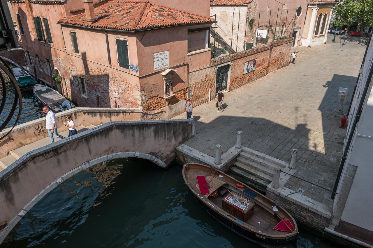 Ca' Dandolo, Affaccio Sul Canale Venetië Buitenkant foto